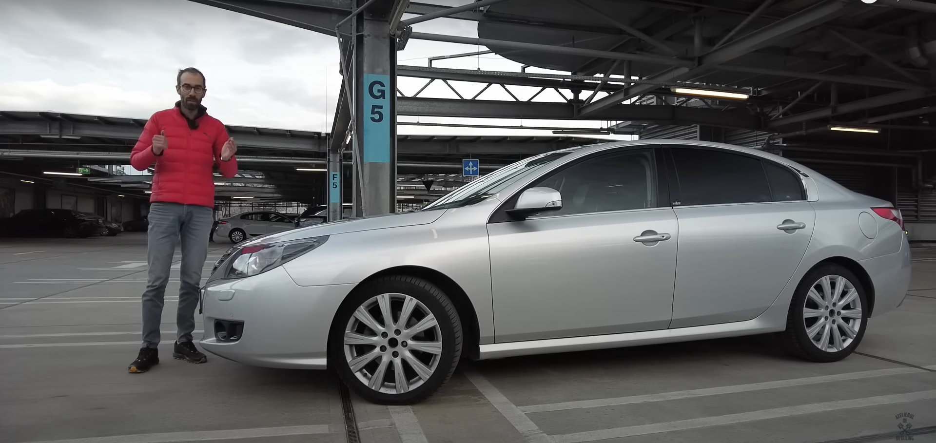 Renault Latitude 2.0 dCI 2011