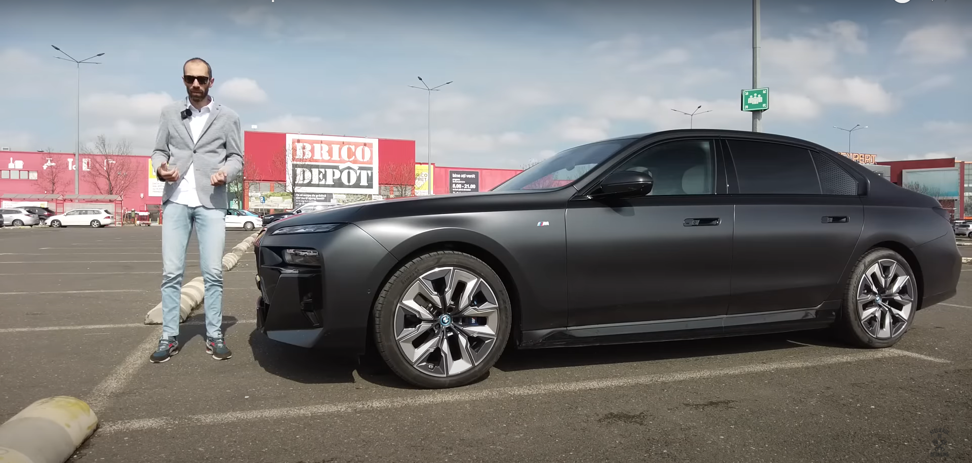 BMW i7 M60i xDrive