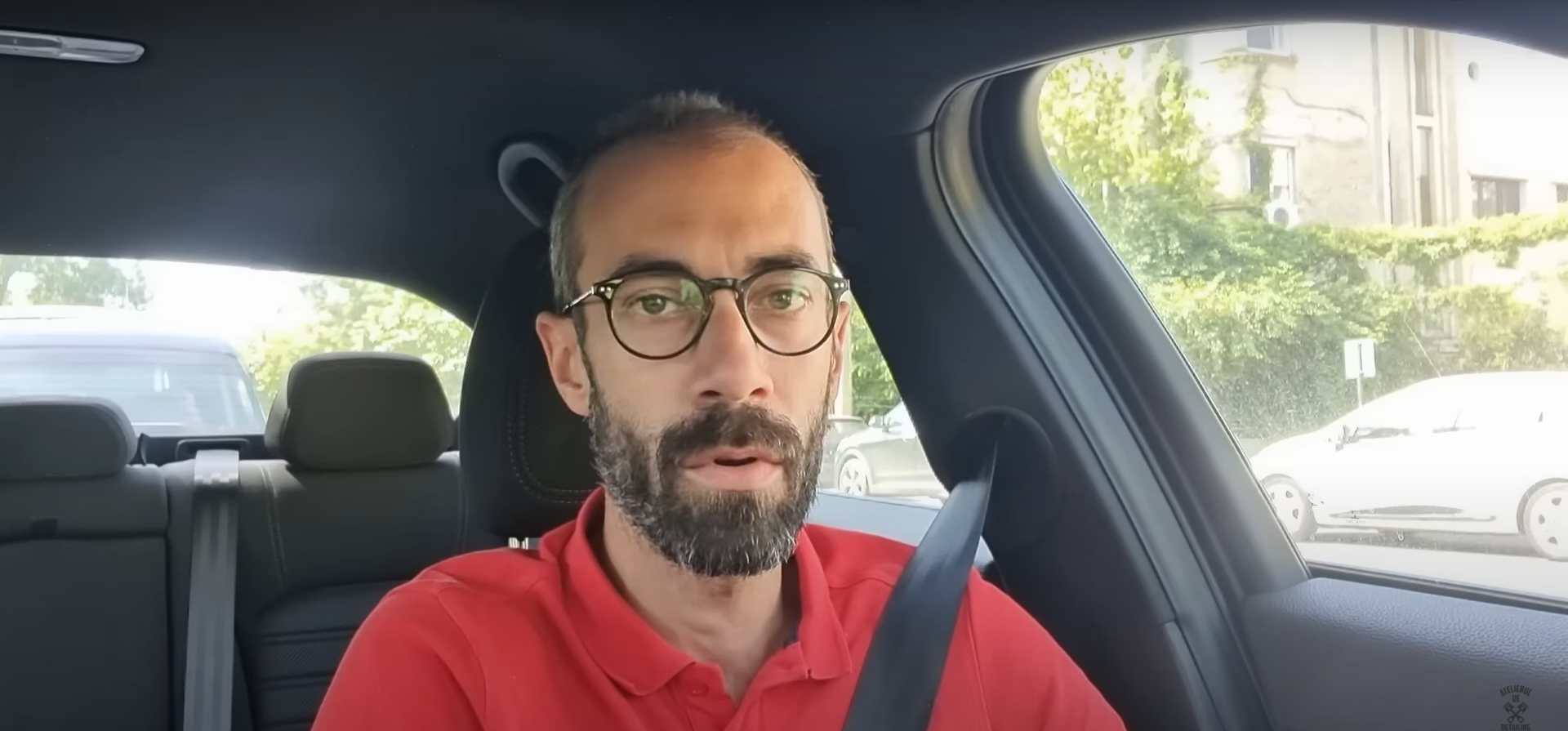 Cu Cât am Fost Plătiți să Lăudăm Inginerii de la Dacia?