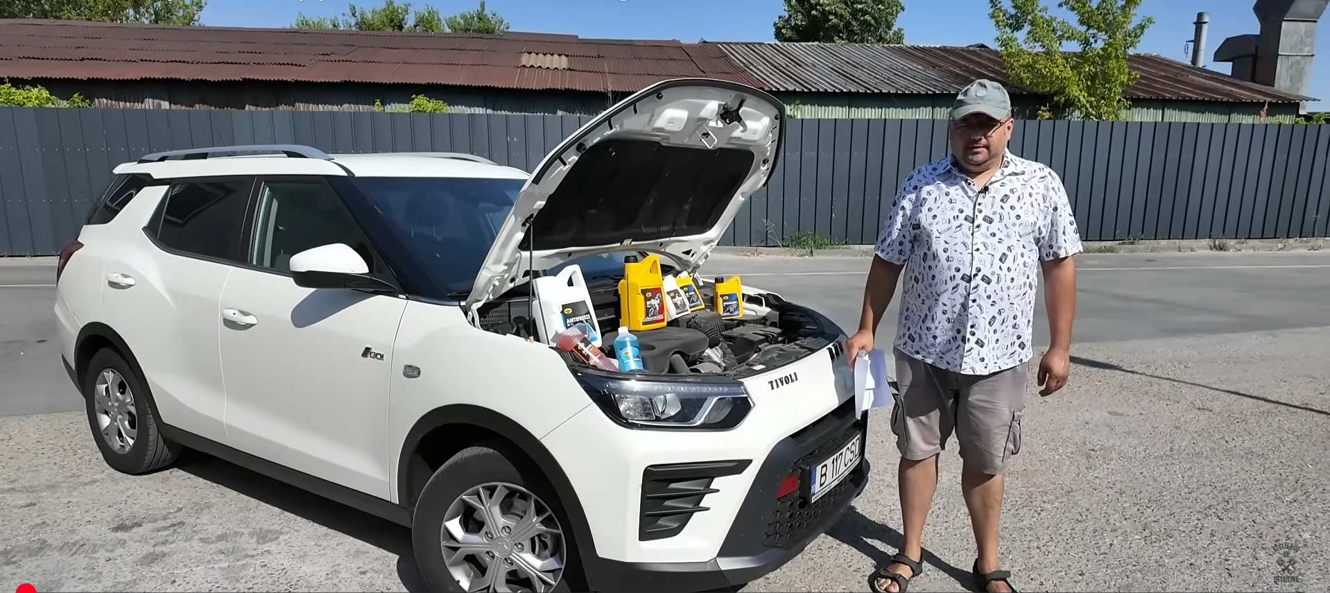 Așa îți distrugi mașina fără să știi – totul începe cu lichidele