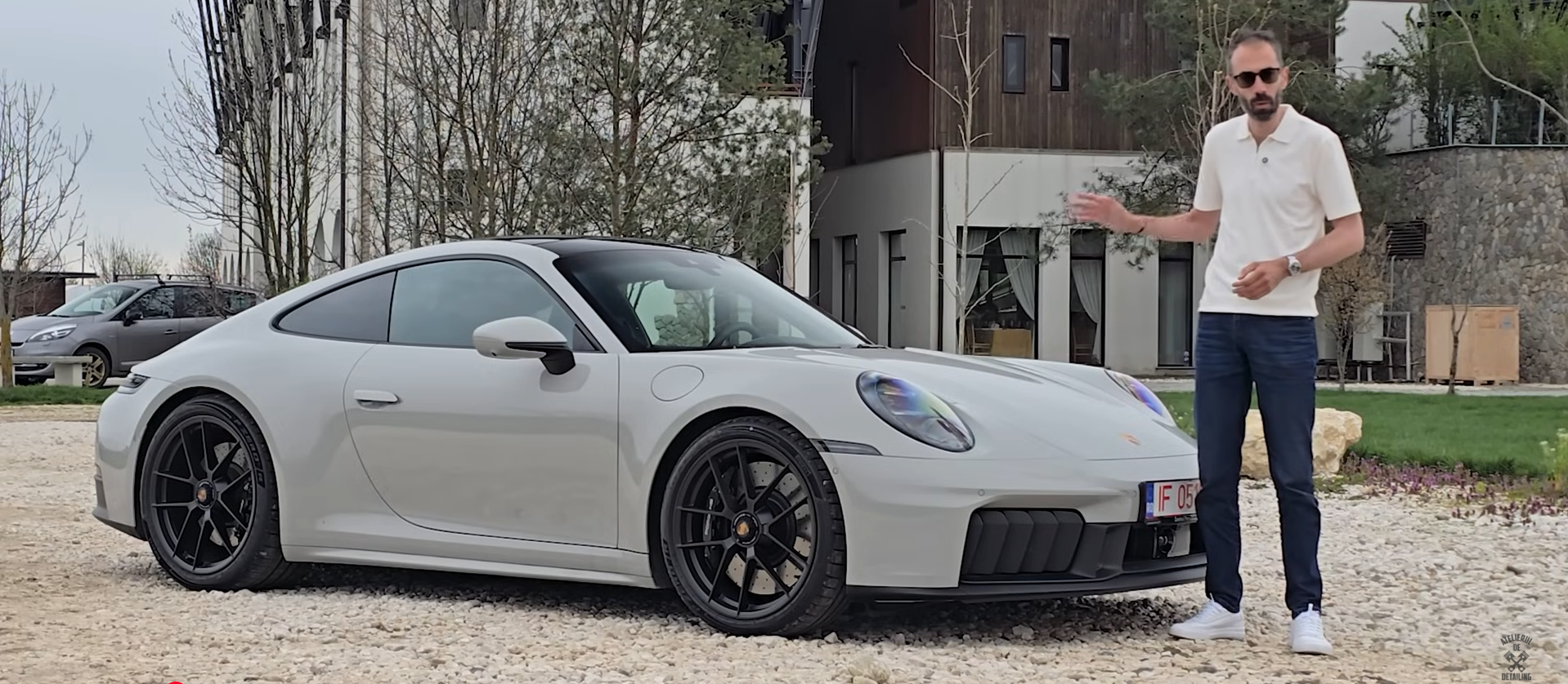 Porsche 911 GTS hibrid