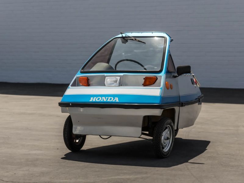 Zoe Zipper: microcarul ridicol și genial al anilor ’80