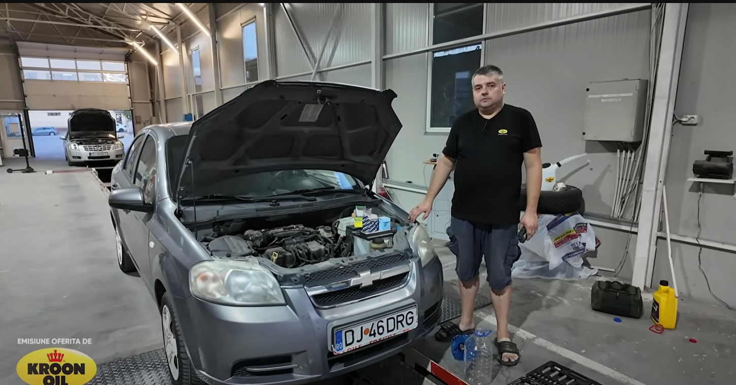 Acesta este cel mai bun sistem de curățare a motorului - Kroon Oil