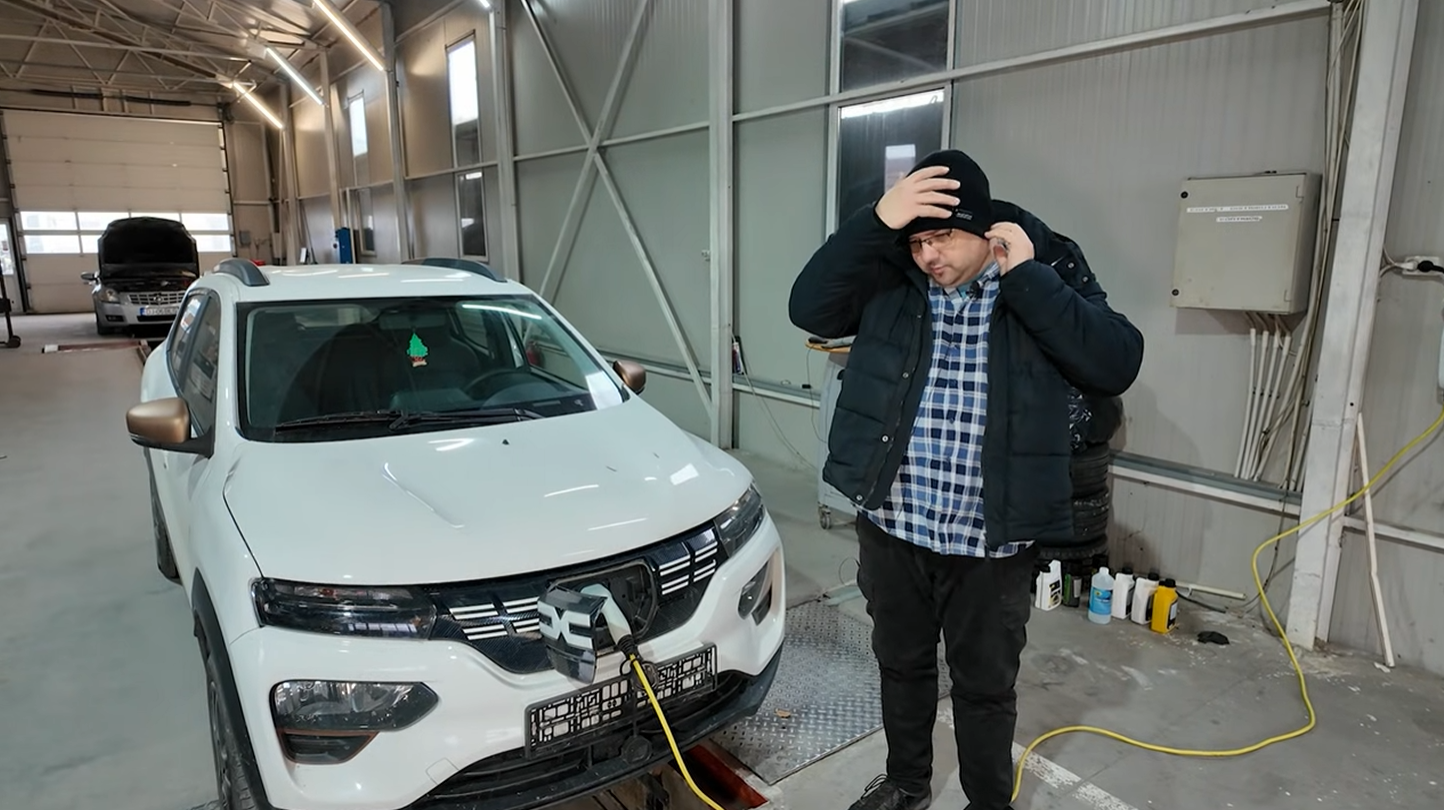 Am făcut accident în București, mi-a lovit SsangYong-ul!