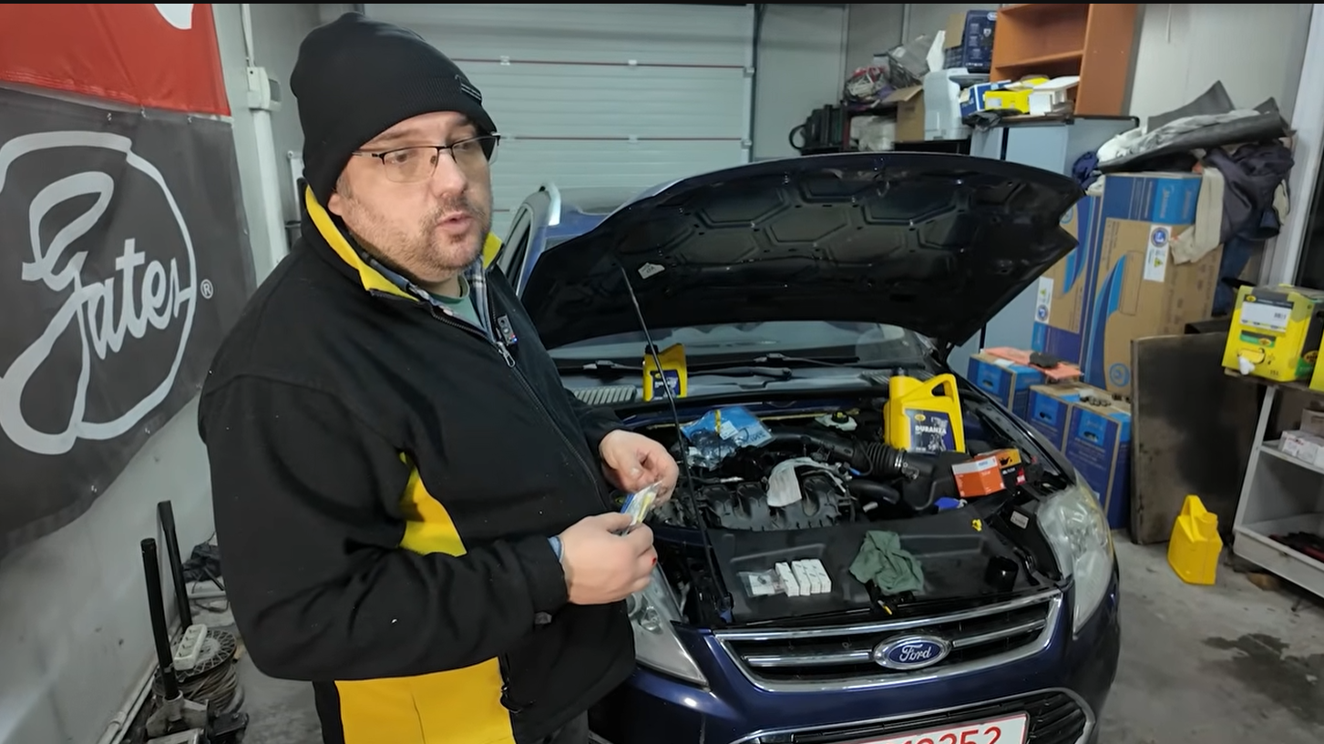 Motor rulat mult? - Încă o spălare internă cu Kroon-Oil FLUSH