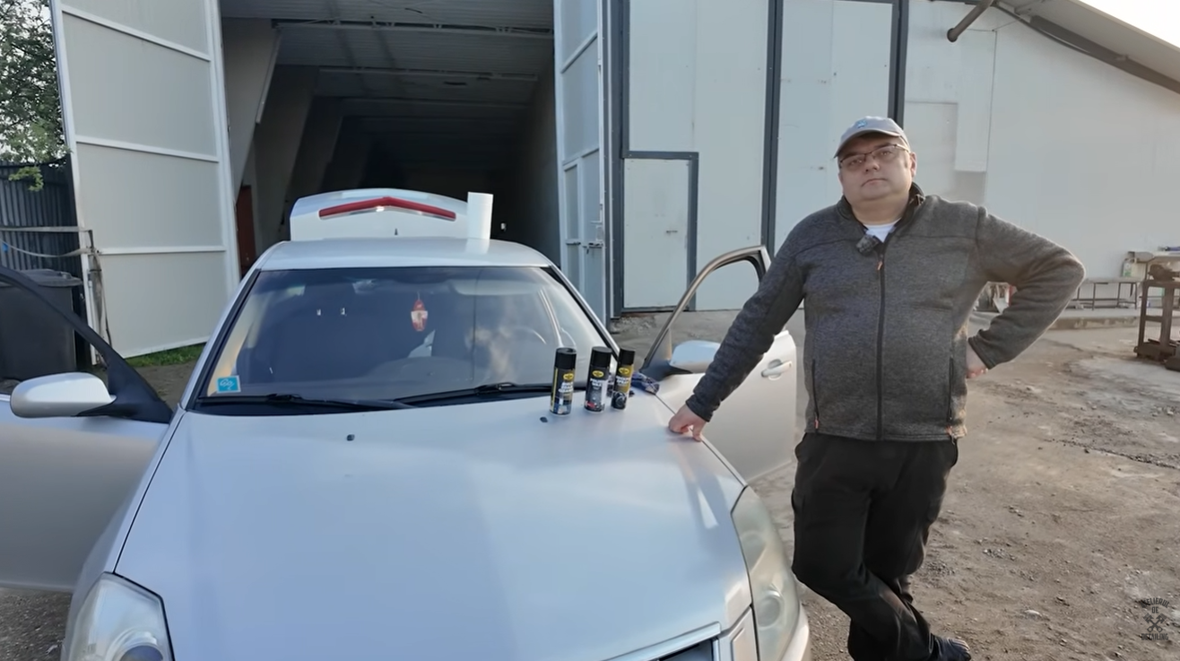 Scaune murdare în mașină? Cezar le-a curățat cu această soluție