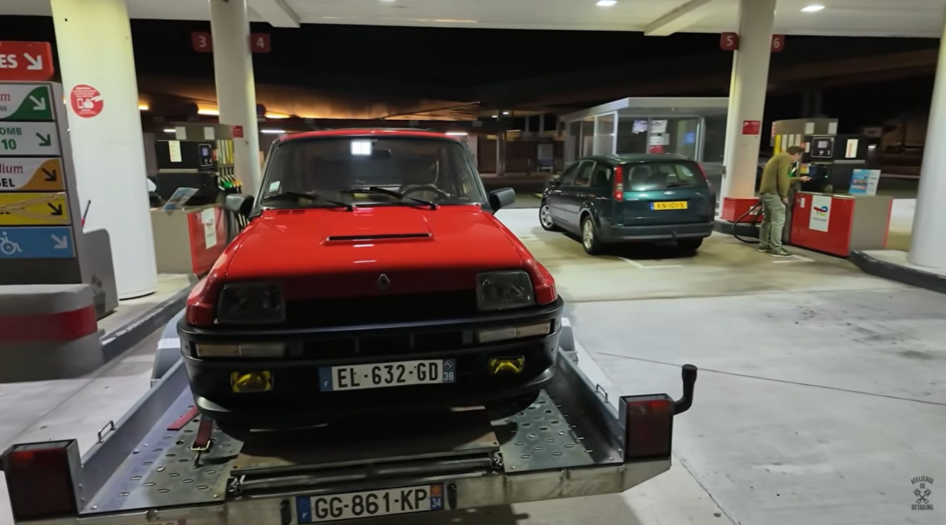 Am dus Dacia 1300 acolo unde parchează milionarii